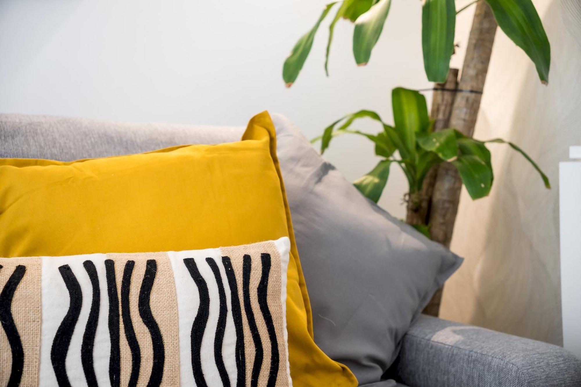 Modern And Cozy- 1 Bedroom 1 Bathroom -Lavapies Madrid Exterior foto