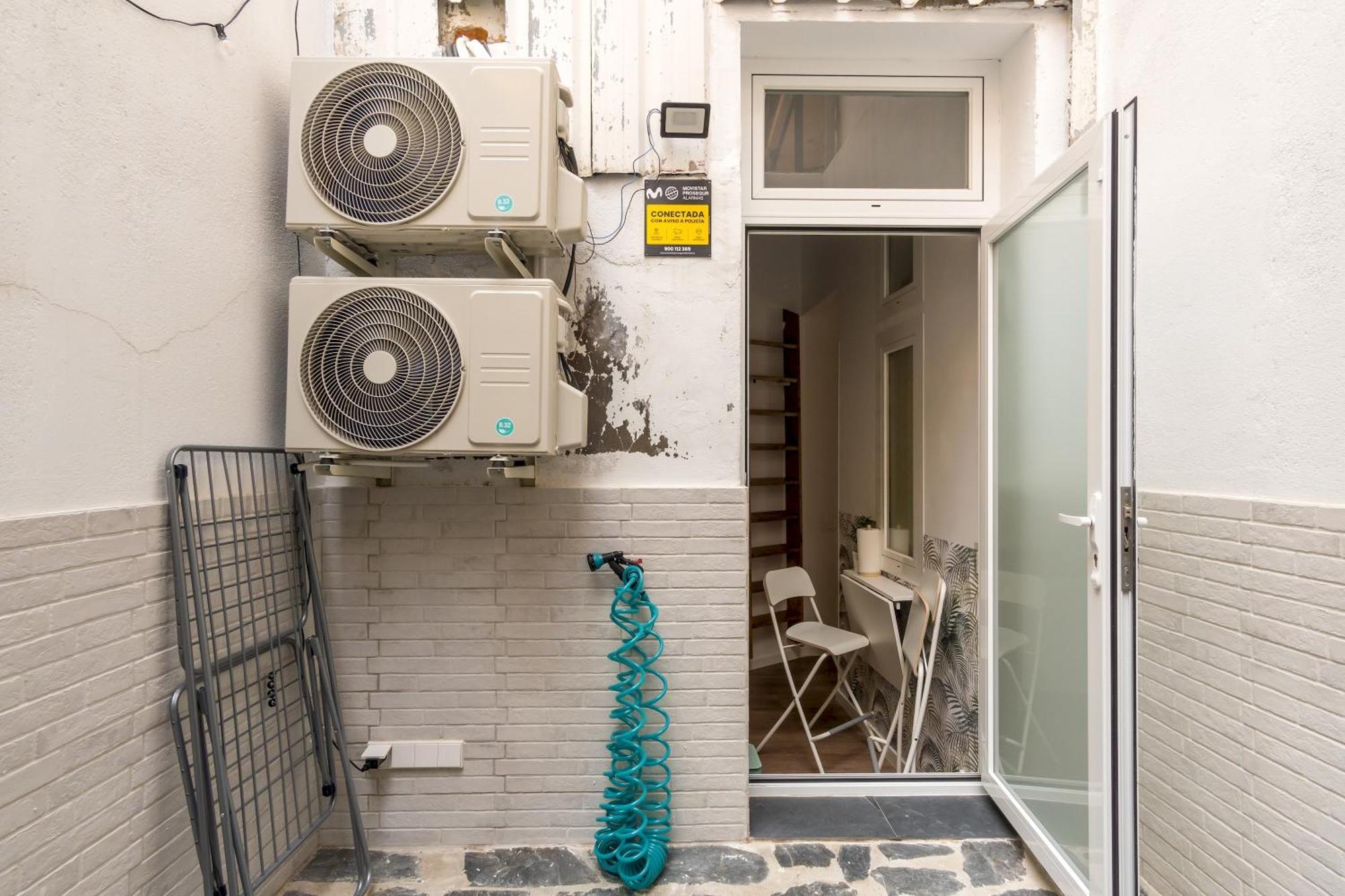 Modern And Cozy- 1 Bedroom 1 Bathroom -Lavapies Madrid Exterior foto
